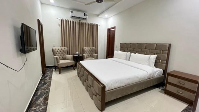 이슬라마바드 Grand Royal B&B 외부 사진