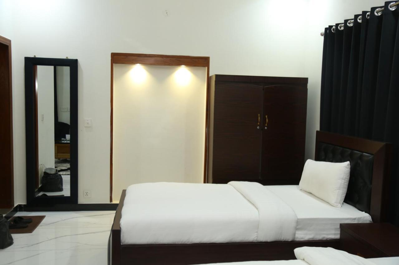 이슬라마바드 Grand Royal B&B 외부 사진