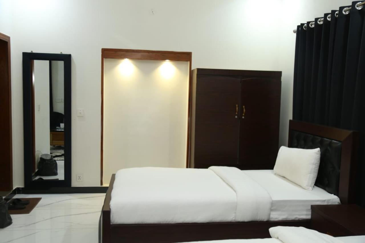 이슬라마바드 Grand Royal B&B 외부 사진